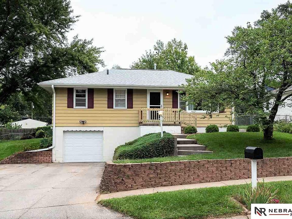 1st image of 7741 Richmond Dr