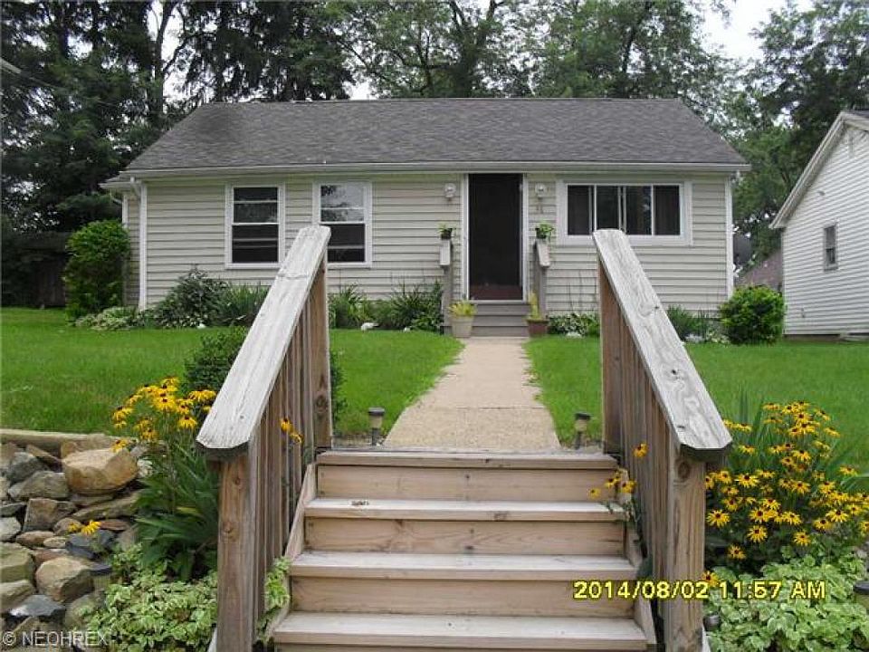 1st image of 38 Chestnut Ave