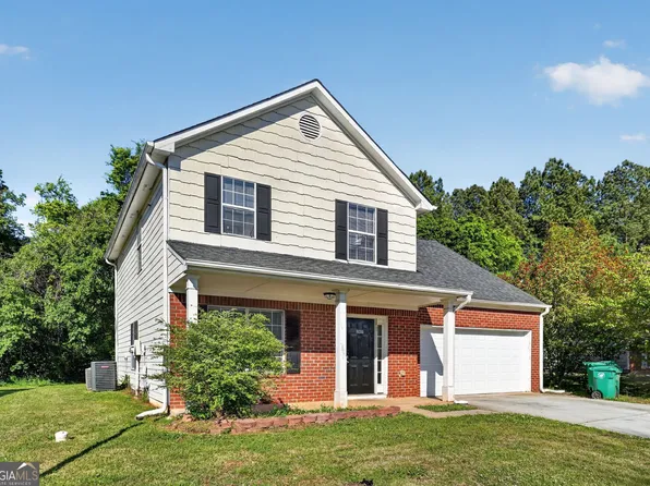 2404 Raven Cir, Lithonia, GA 30058