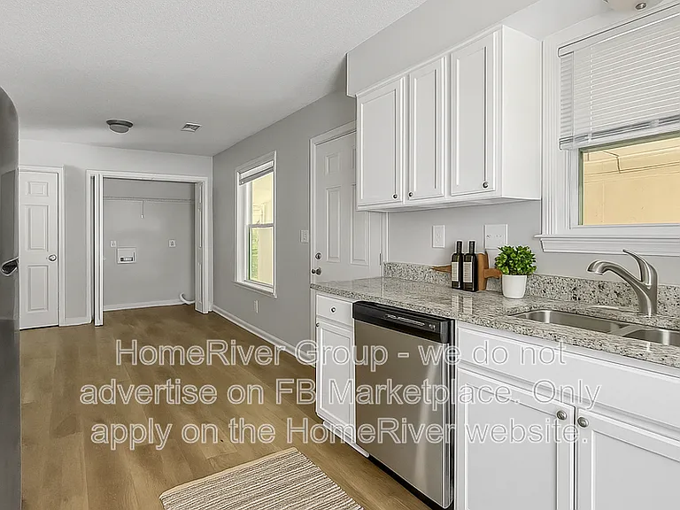 6790 Woodland Cv — Photo 3