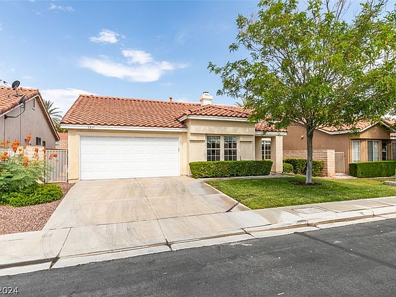 2nd image of 4871 La Menta Dr
