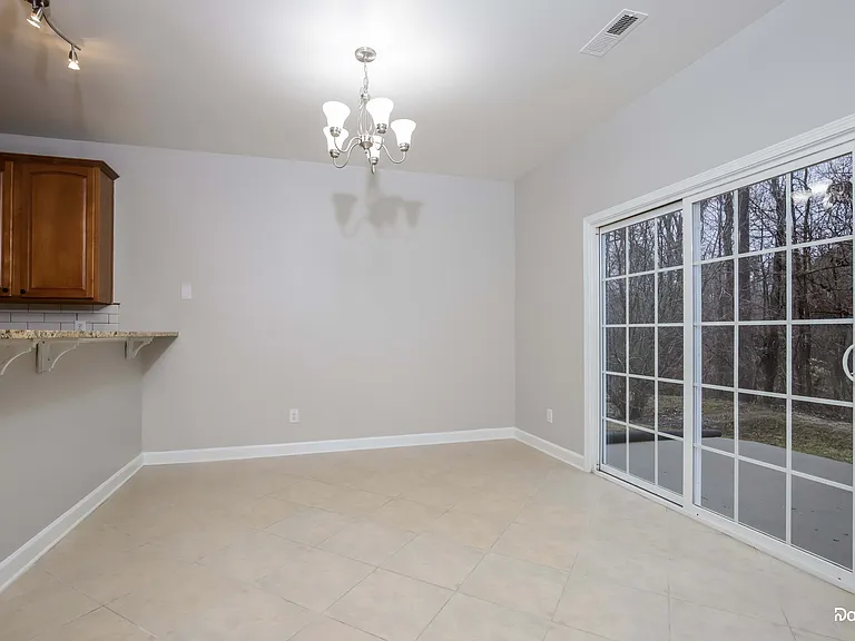 4645 Craver Woods Ct — Photo 9