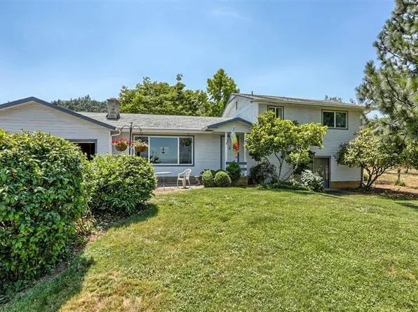 4015 S Stage Rd, Medford, OR 97501