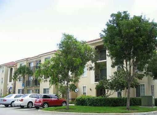 1st image of 2496 Centergate Dr APT 307