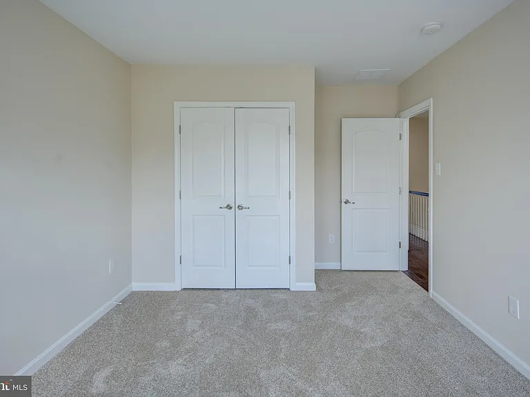 7827 Crystal Brook Way — Photo 26