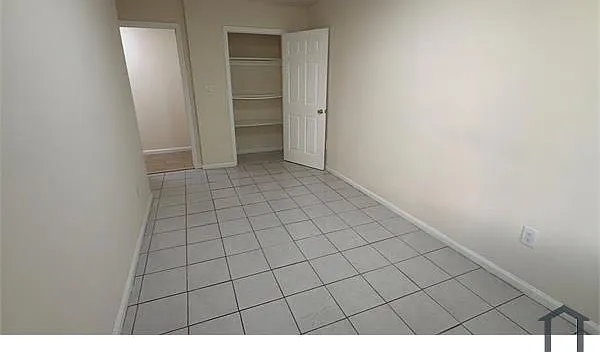 2 bed, $2,400 — Photo 3