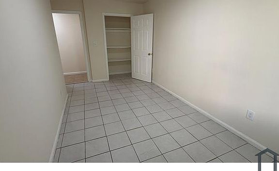 3rd image of 1344 Southern Blvd #3