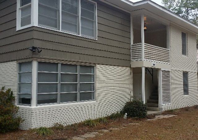 1st image of 204 Brookwood Pl #A