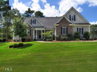 9 Oakleaf Ct, Cartersville, GA 30120
