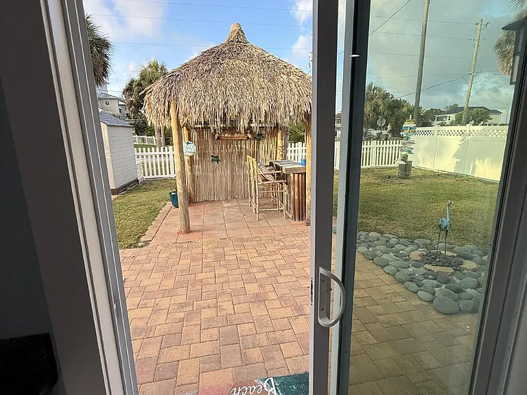 6814 Driftwood Dr — Photo 20