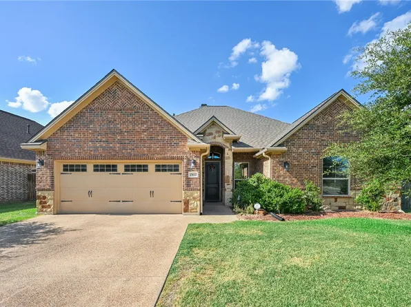 15633 Shady Brook Ln, College Station, TX 77845