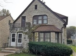 5531 W Philip Pl, Milwaukee, WI 53216
