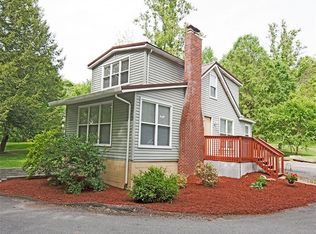 34 Miller Rd, Cheswick, PA 15024