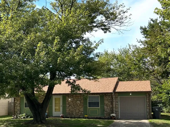 5240 Chisolm Trl, Indianapolis, IN 46237