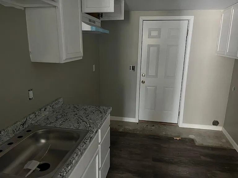1100 Tatlock Ave #48 — Photo 3