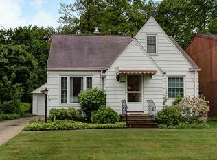 1124 Irene Rd, Lyndhurst, OH 44124