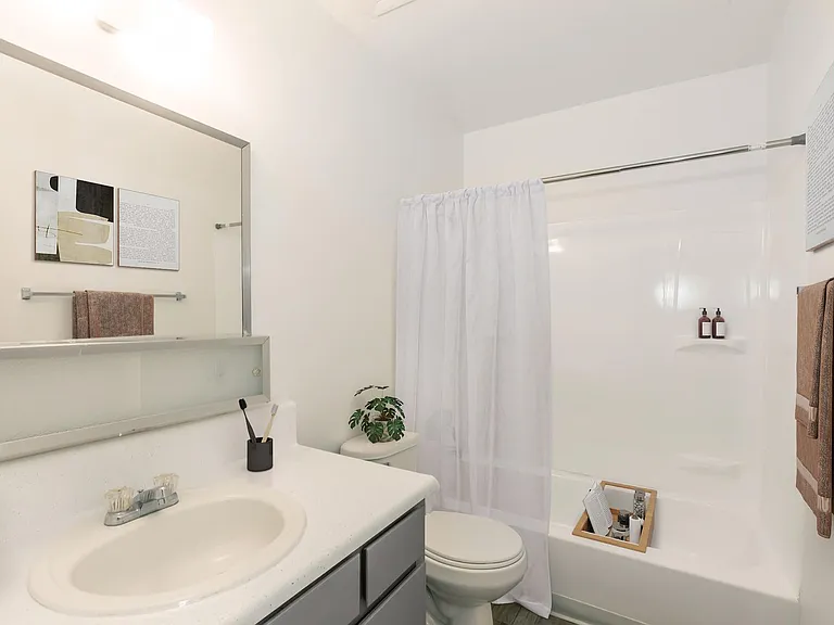 5726 N Black Canyon Hwy — Photo 20