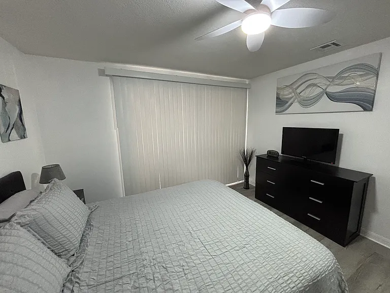 2410 E 148th Ave #B — Photo 15