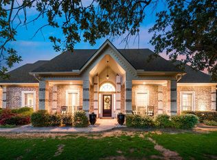 127 Rivercreek Ranch Ln #L, Fort Worth, TX 76126