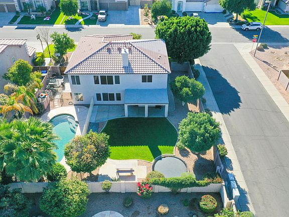 2nd image of 3808 E Indigo Bay Dr