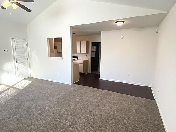 4th image of 125 Wheeless Cir #T