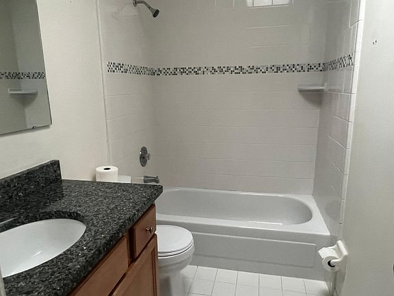 5th image of 191 Solano Cay Cir
