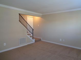 334 Village Rd, Virginia Beach, VA 23454