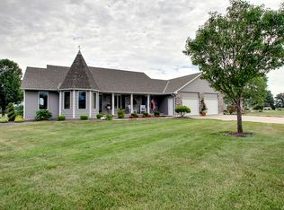 1434 Hemingway Dr, Quincy, IL 62305