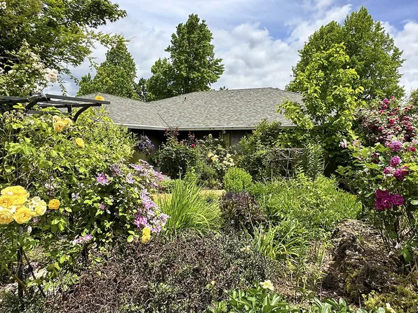 3250 NE 158th Ave, Portland, OR 97230