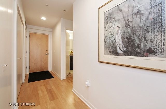 1st image of 1740 Oak Ave #102