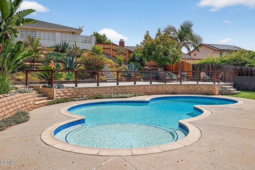 ウドーーわーん 4071 Doane St, Ventura, CA 93003 | Zillow