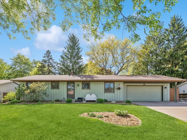 12827 Euclid Ave, Apple Valley, MN 55124