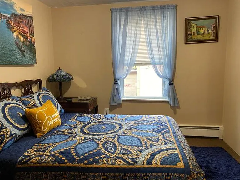 98 Dean St #2 — Photo 8
