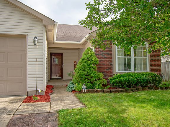 2nd image of 9788 Gibbon Ln