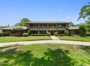 524 Champlin St, Gulfport, MS 39507
