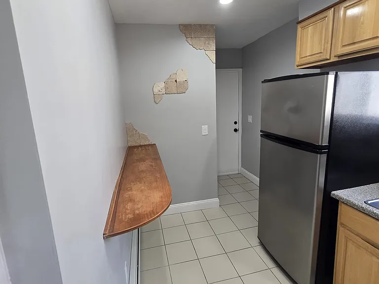 19 E 19th St #2 — Photo 9