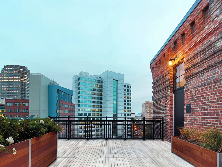 Expansive Rooftop Deck with Sweeping Views of Manhattan