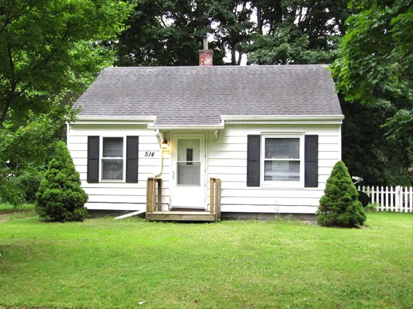 514 Keyes Dr, Parchment, MI 49004