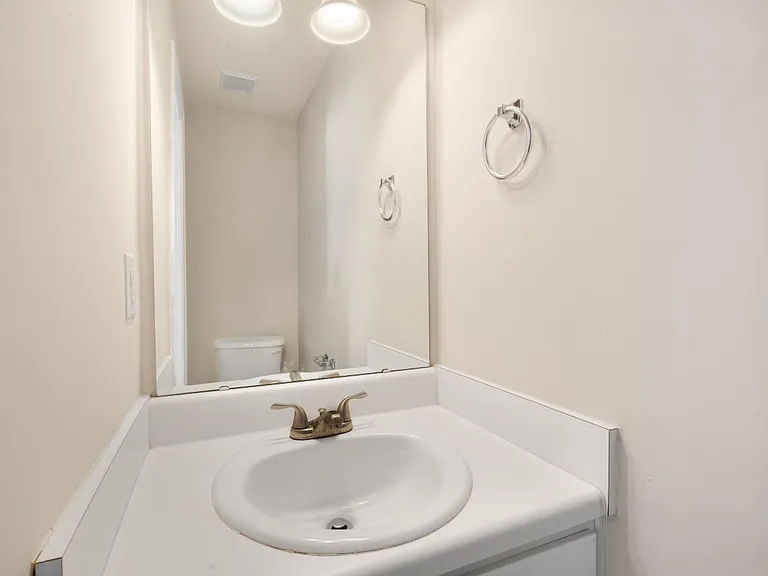 5020 Babbling Brook Dr — Photo 11