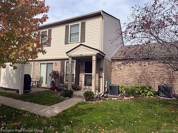 2nd image of 3141 High Pointe Ridge Rd #26