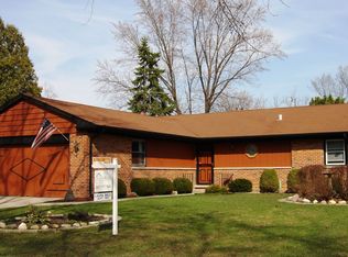1803 N Park Dr, Mount Prospect, IL 60056