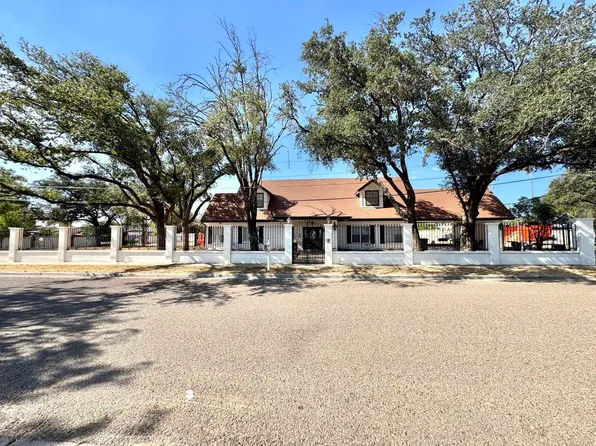 1014 Chacon St, Laredo, TX 78040