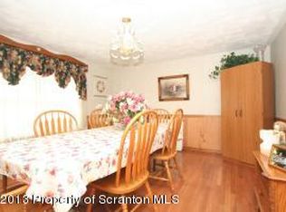 25 Keen Ln, Scott Township, PA 18433