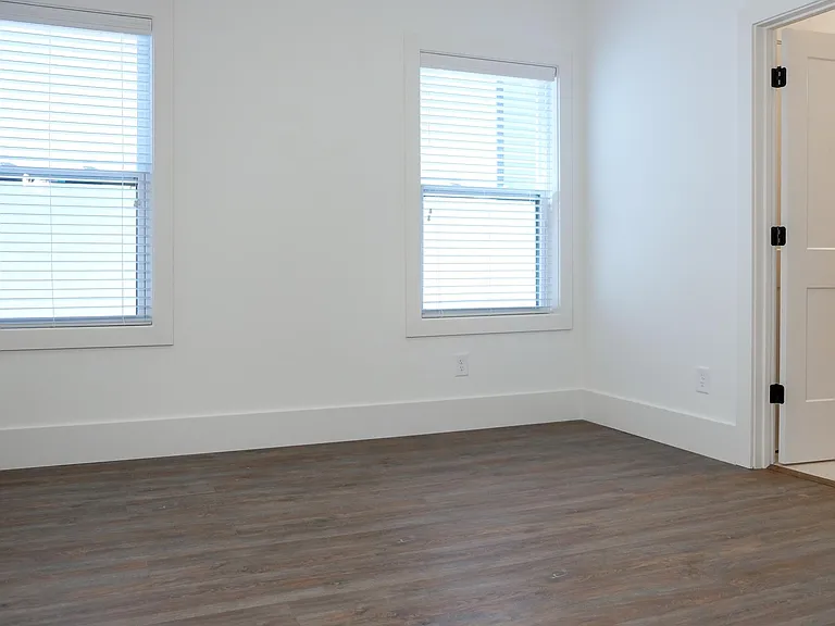 2828 Valley Rd — Photo 25