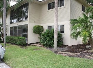 5713 Foxlake Dr APT 4, North Fort Myers, FL 33917