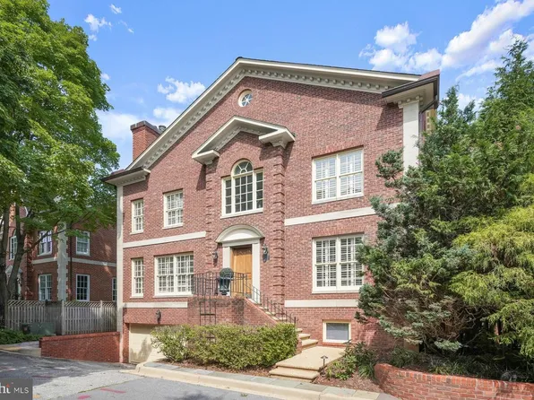 1620 Foxhall Rd NW, Washington, DC 20007