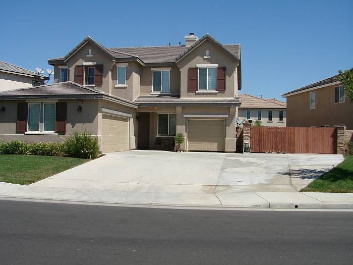 1st image of 30300 Laruns St