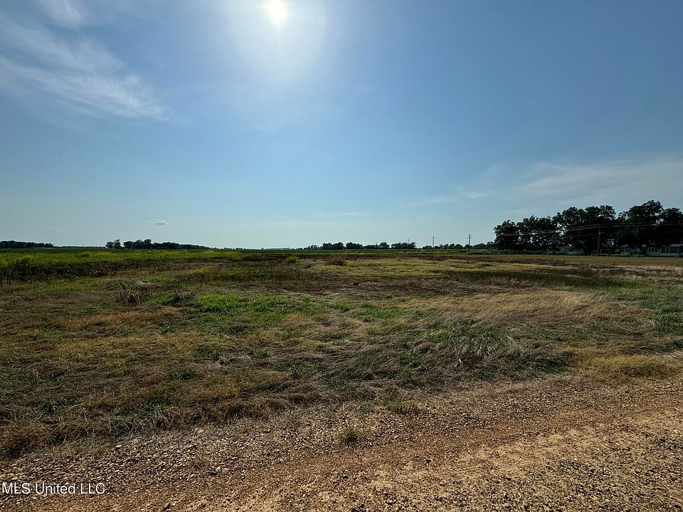 2nd image of 2 Sunset Ests