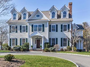 16 Raymond Ln, Wilton, CT 06897