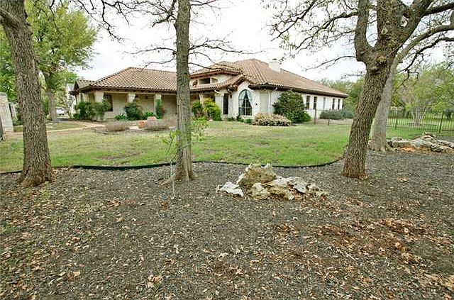 1st image of 144 Oak Plaza Dr